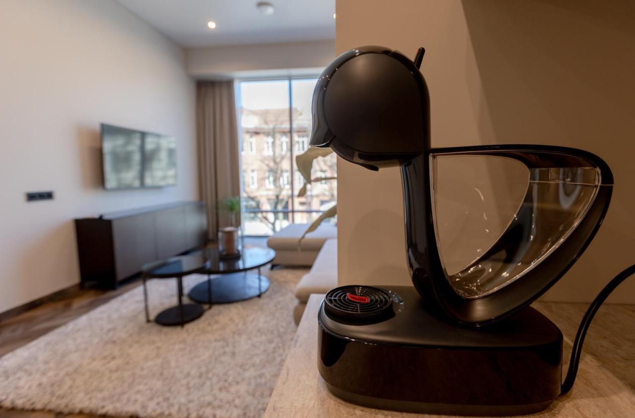 Laisve Boutique Apartments Kaunas Bagian luar foto