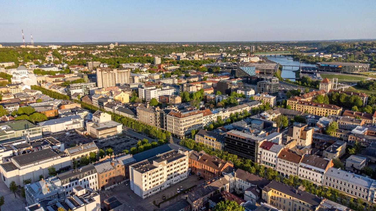 Laisve Boutique Apartments Kaunas Bagian luar foto